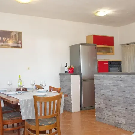 Angels Retreat Holiday House *