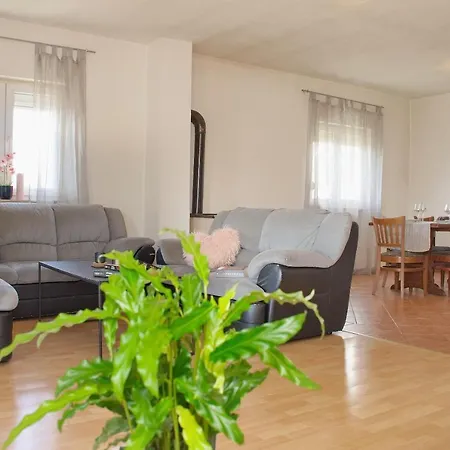 Angels Retreat Holiday House * Maslenica