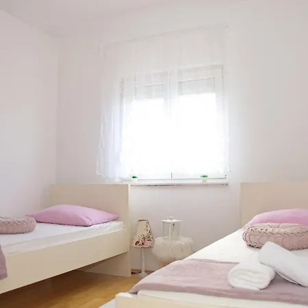 Holiday home Angels Retreat Holiday House *
